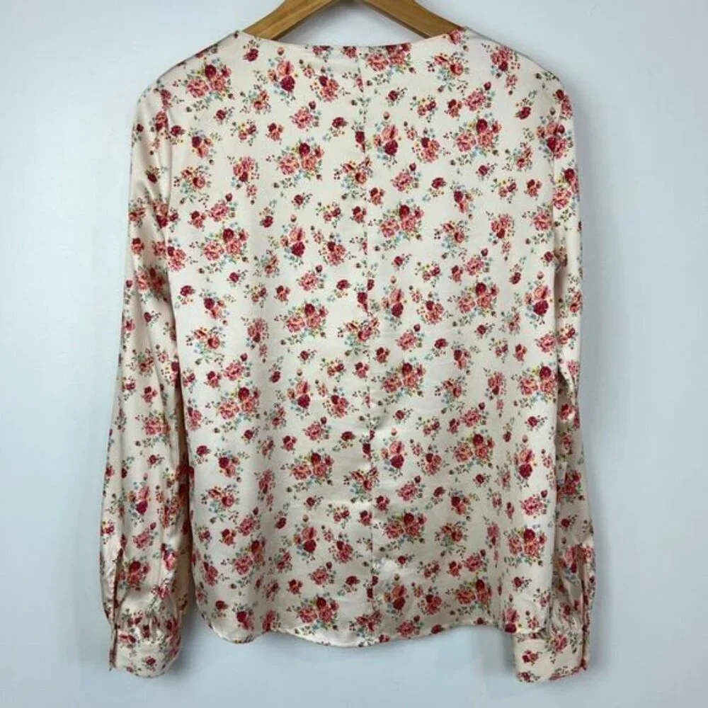 Guess Women's Small White Pink Floral Lace Detail Button Down Shirt Top Romantic - Picture 6 of 12